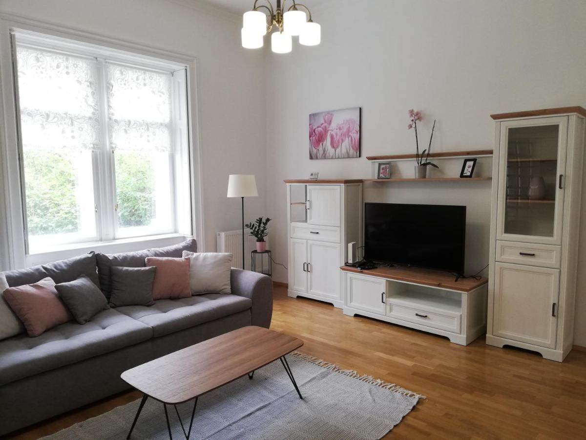 Gold 2 Apartman Sopron Kültér fotó