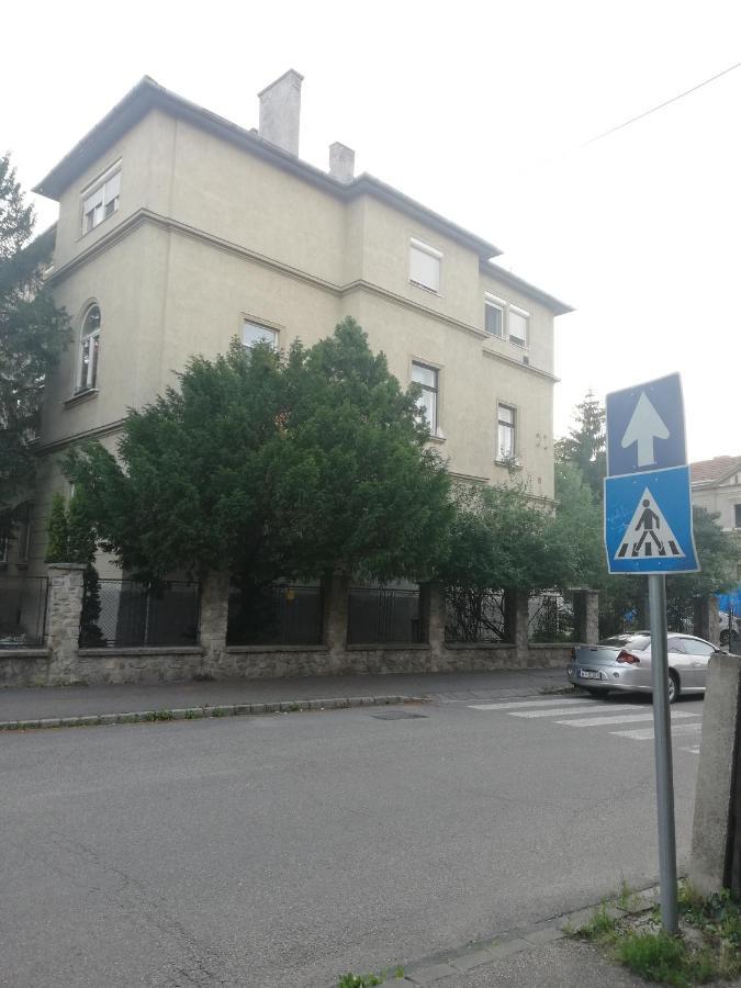 Gold 2 Apartman Sopron Kültér fotó