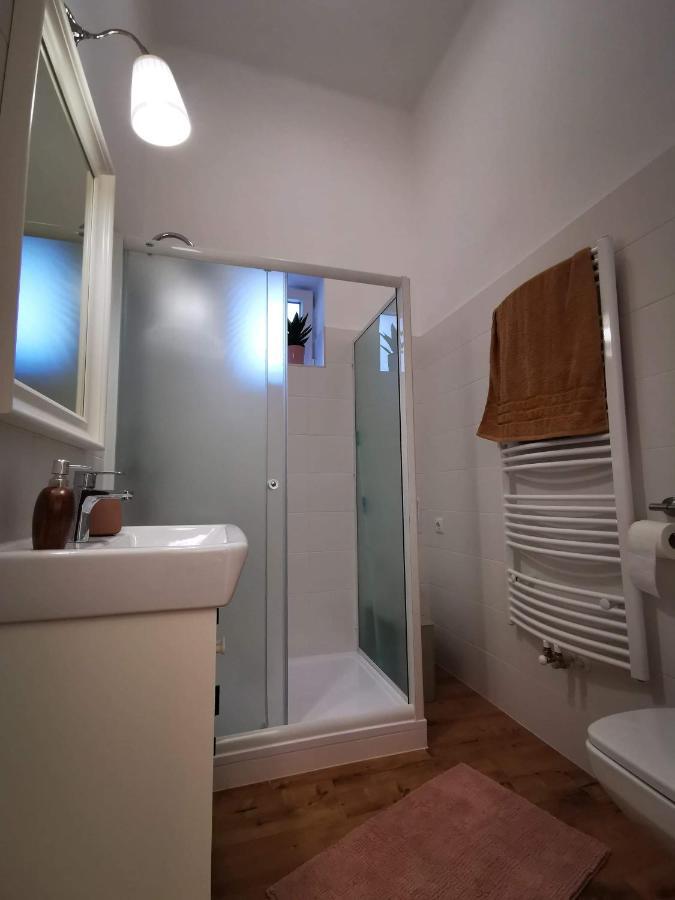 Gold 2 Apartman Sopron Kültér fotó